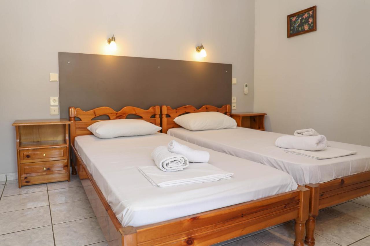 Ftelia Studios Skiathos Chora Extérieur photo